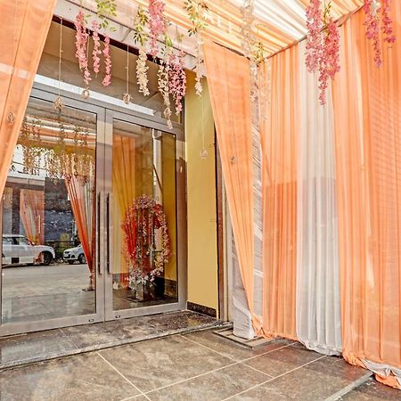 Hotel O Miraas Hotel And Banquet Hall Ludhiana Eksteriør billede