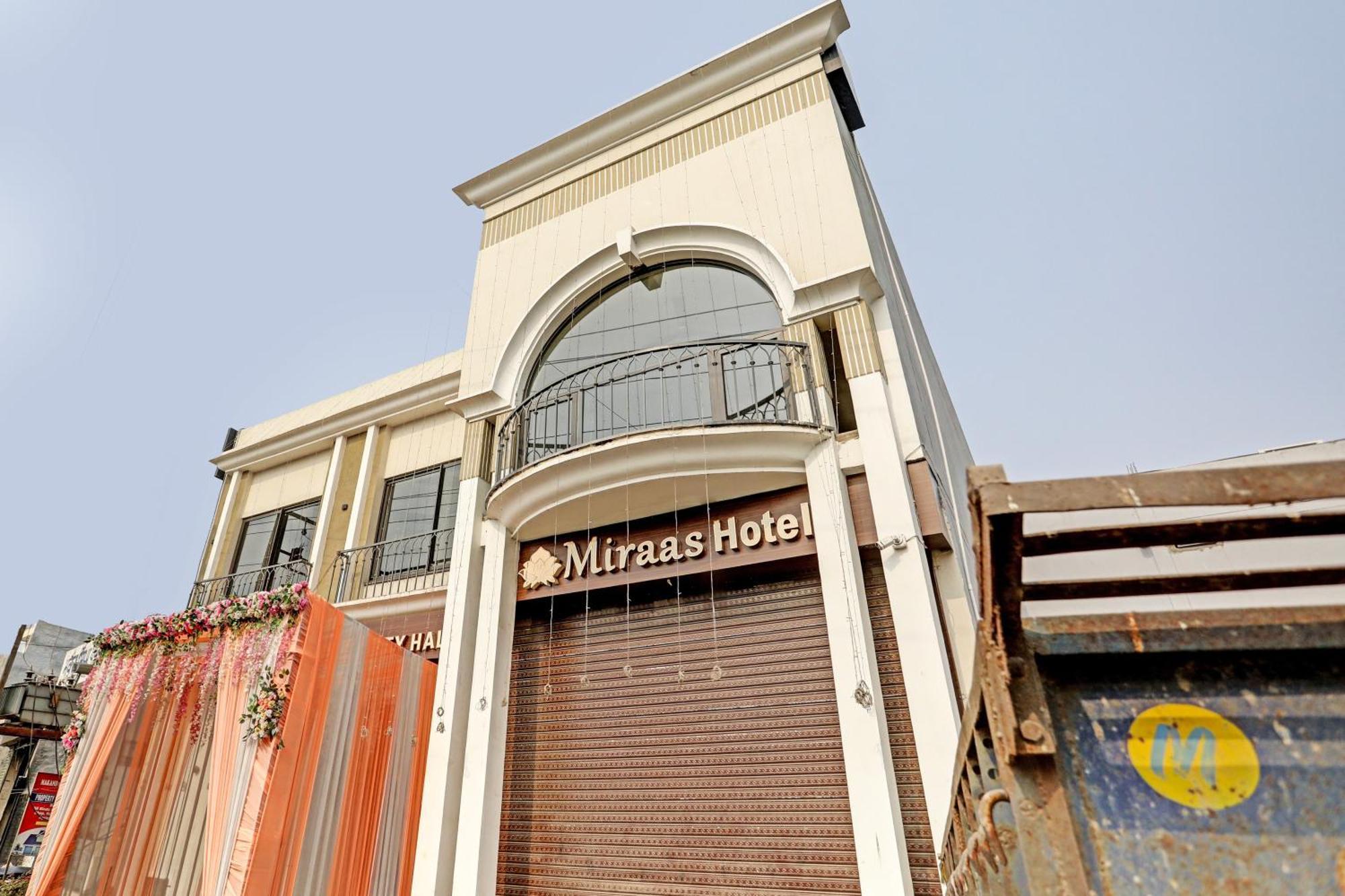 Hotel O Miraas Hotel And Banquet Hall Ludhiana Eksteriør billede